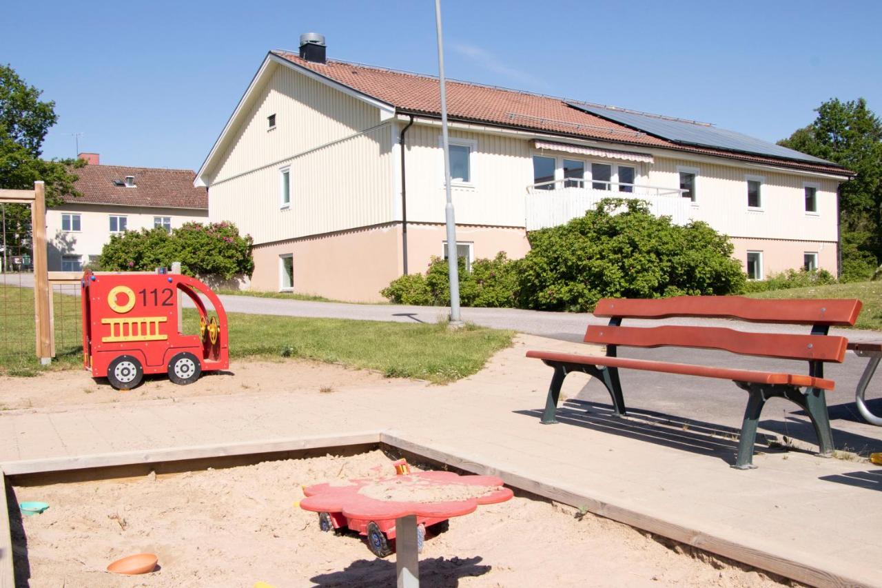 Liljeholmen Herrgard Hostel Rimforsa Exterior foto